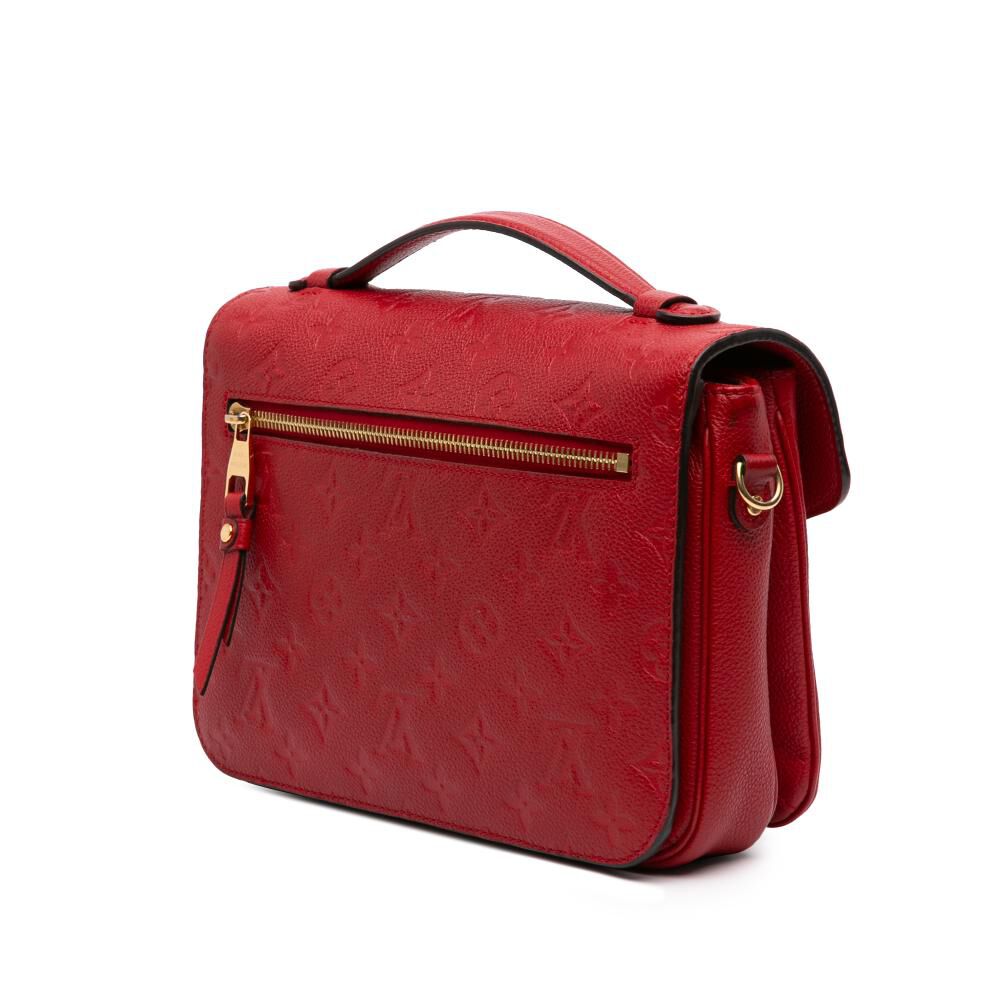 Louis Vuitton Shoulder Bags