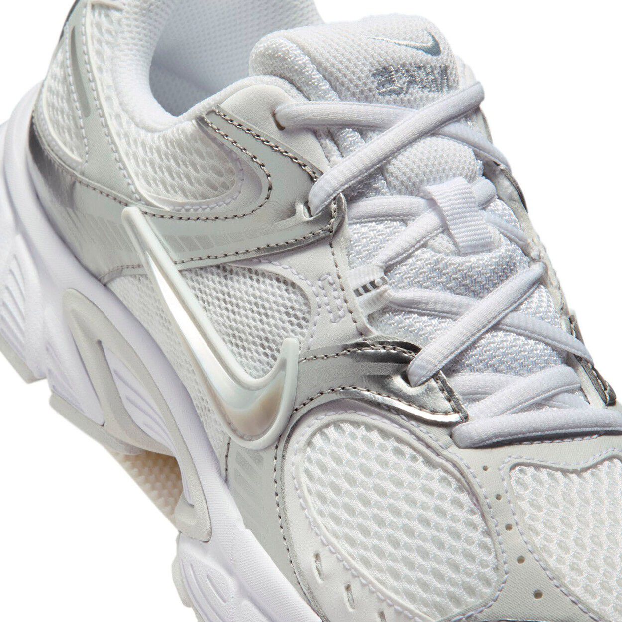 V5 RNR Sneakers