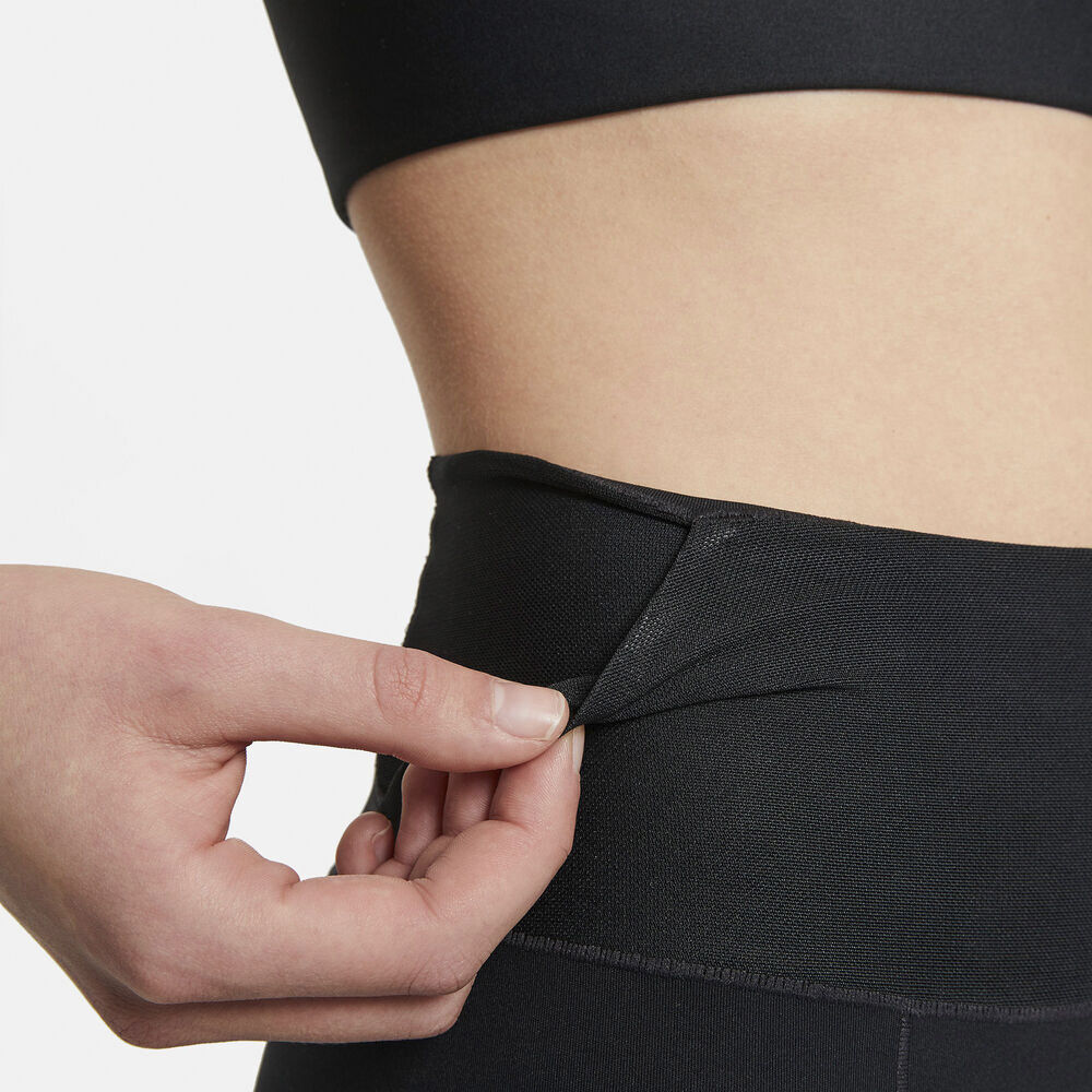 One Luxe Icon Clash 7%22 Shorts