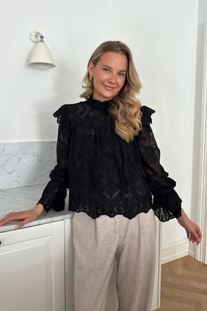 EllinorIC Lace Shirt