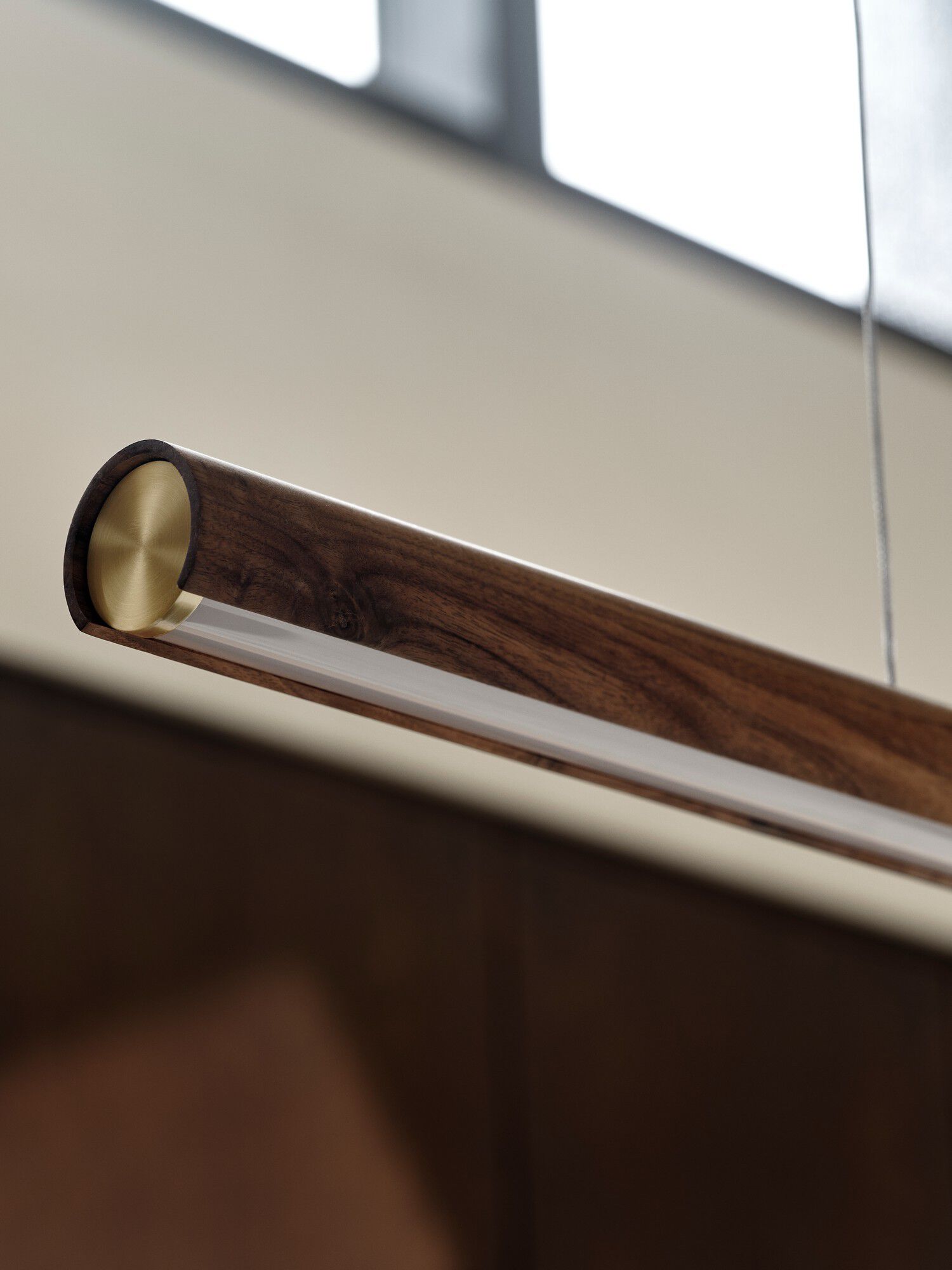 Akeno | Pendel | Brun