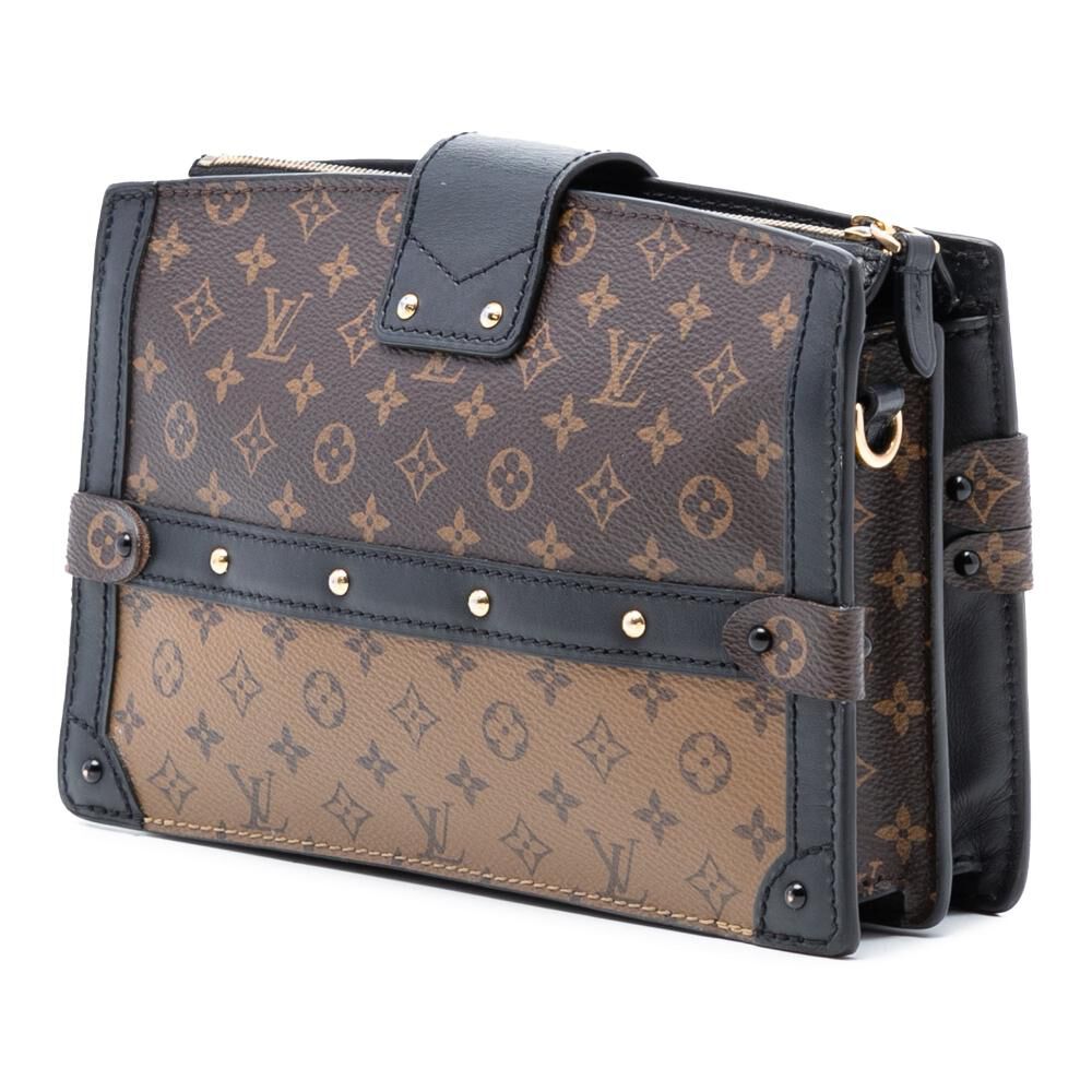 Louis Vuitton Clutch