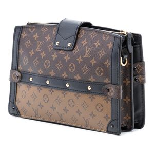 Louis Vuitton Clutch