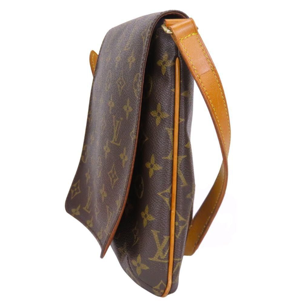 Louis Vuitton Shoulder Bags