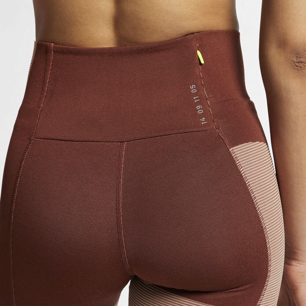 Tech Pack Running Crop
