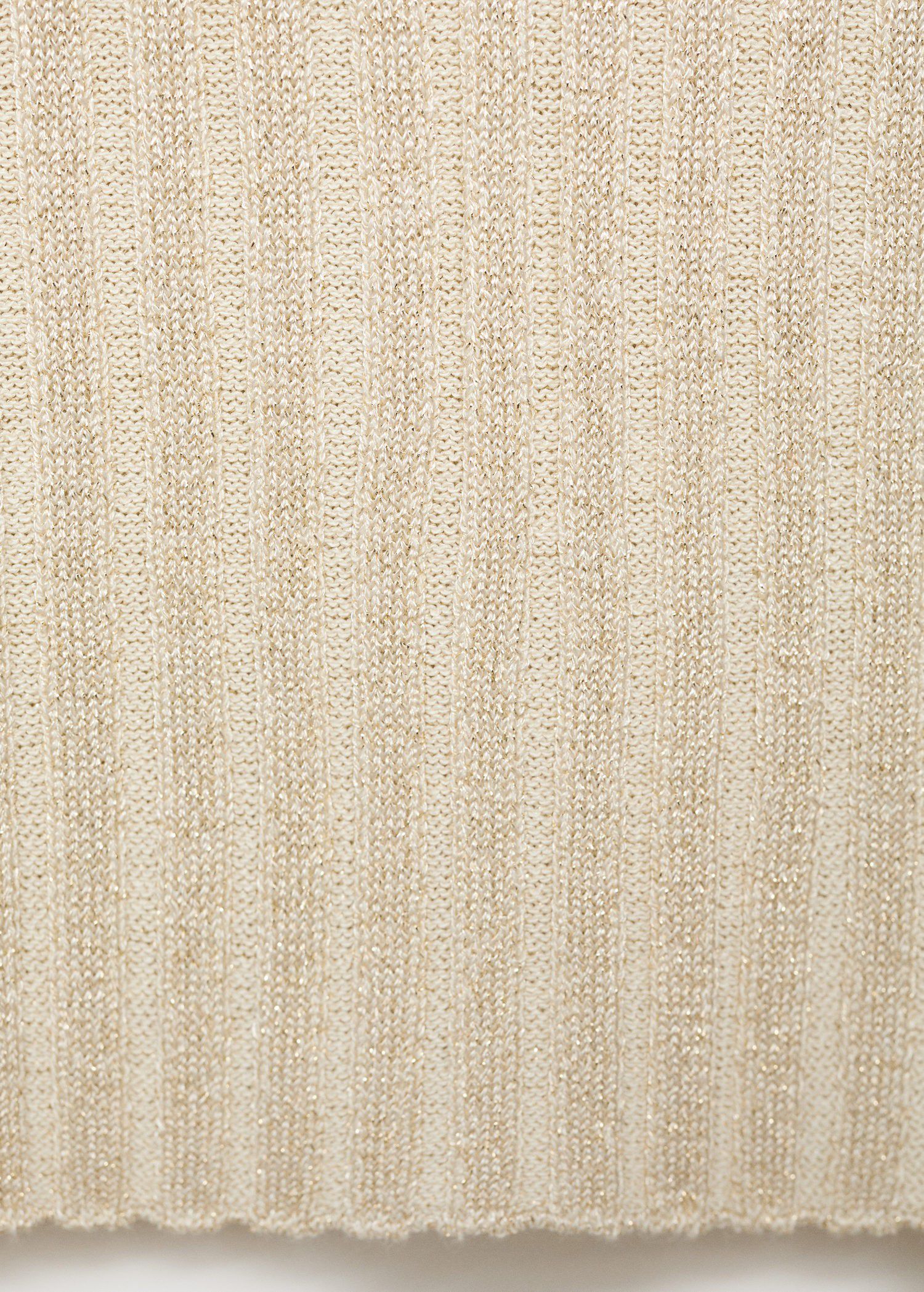 Fine ribbed knit top