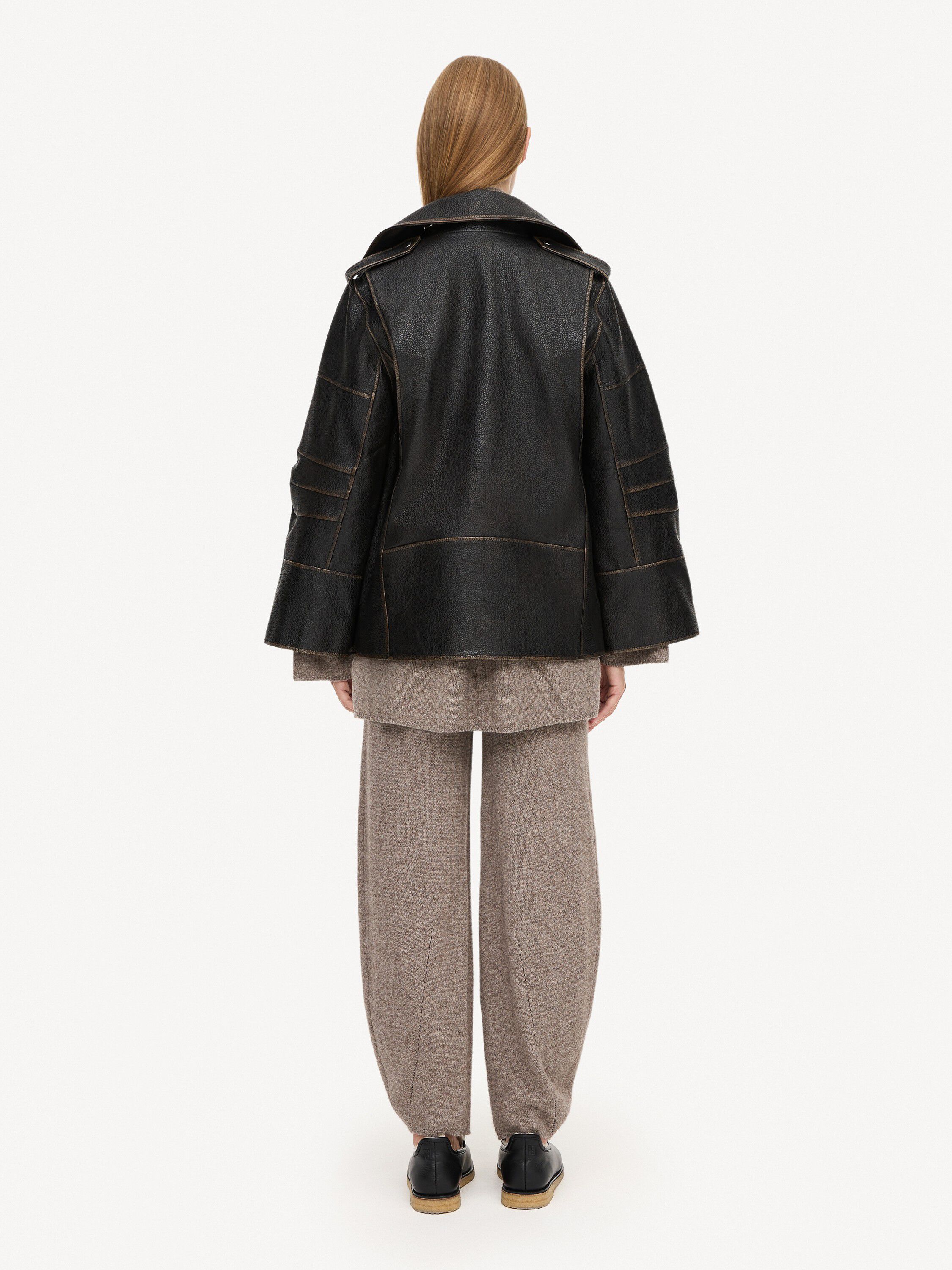 Beatrisse l&aelig;derjakke