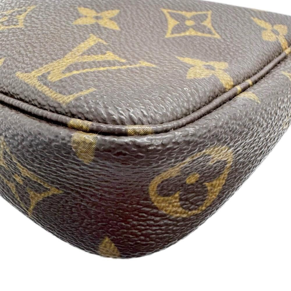 Louis Vuitton Pochette Accessoires