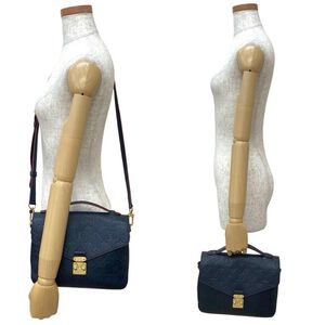 Louis Vuitton Pochette Homme
