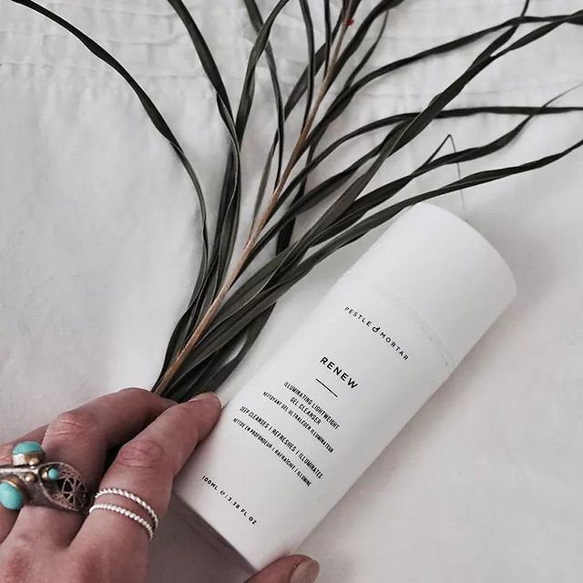 PESTLE & MORTAR Renew 100 ml