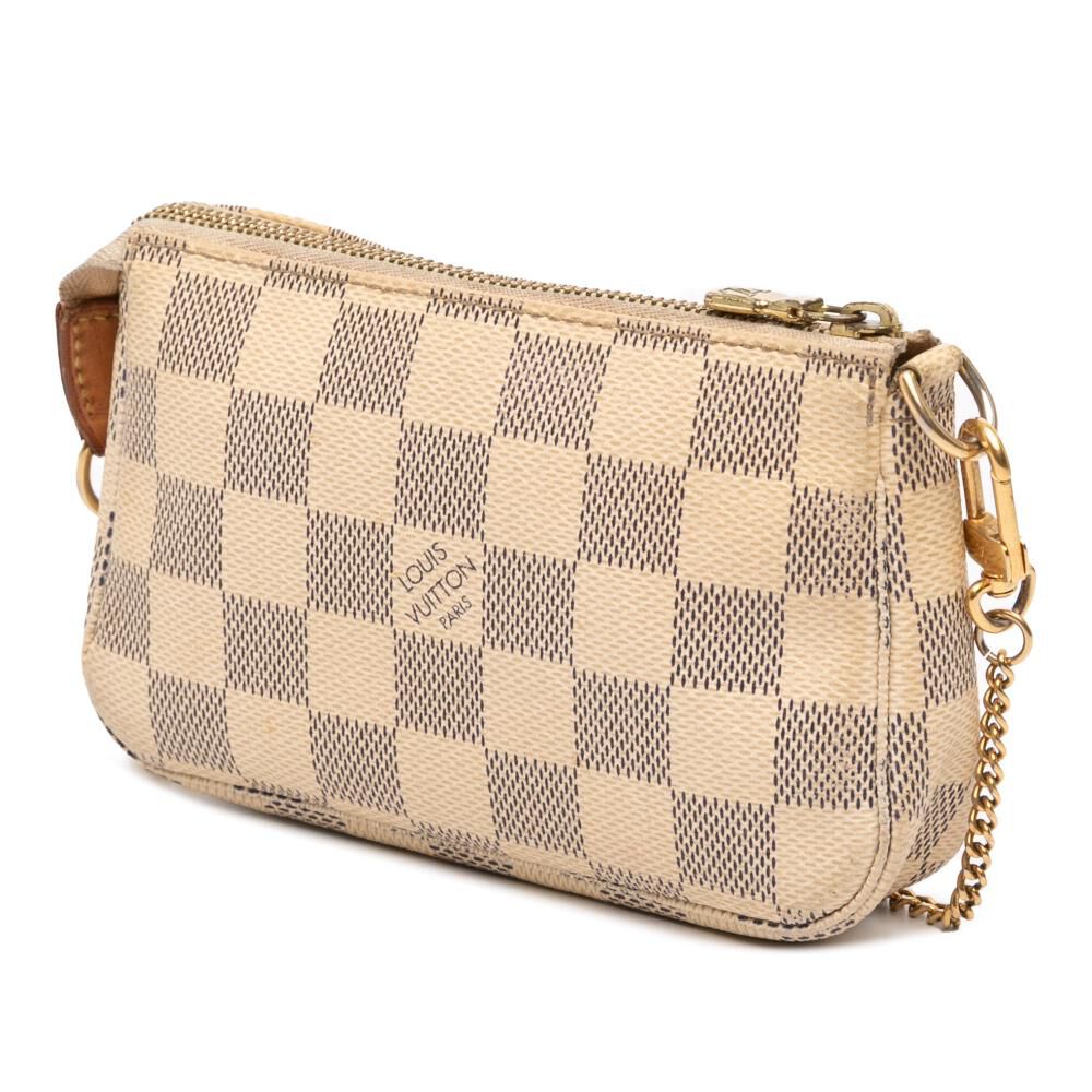 Louis Vuitton Pochette Accessoires