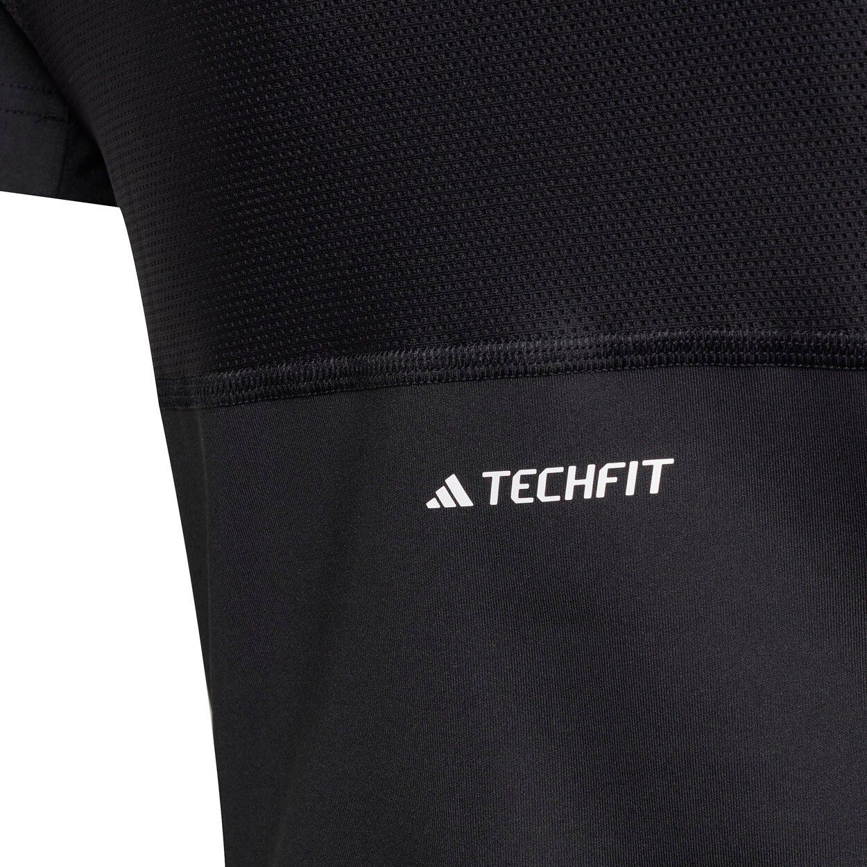 Techfit AEROREADY Tr&aelig;nings T-shirt