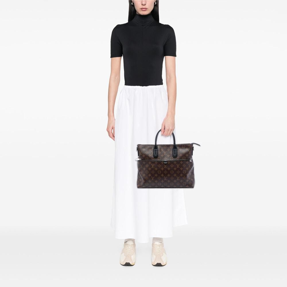 Louis Vuitton Tote