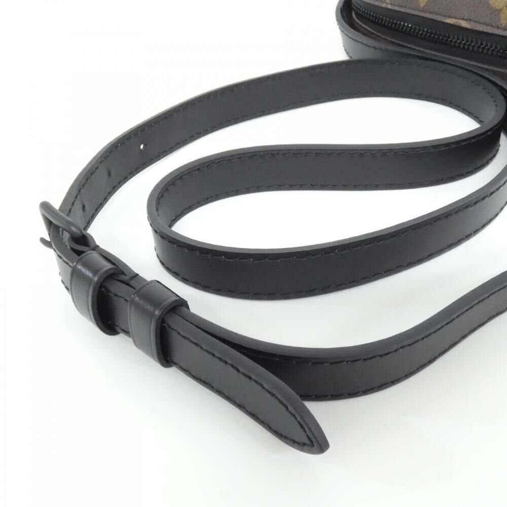 Louis Vuitton Shoulder Bags