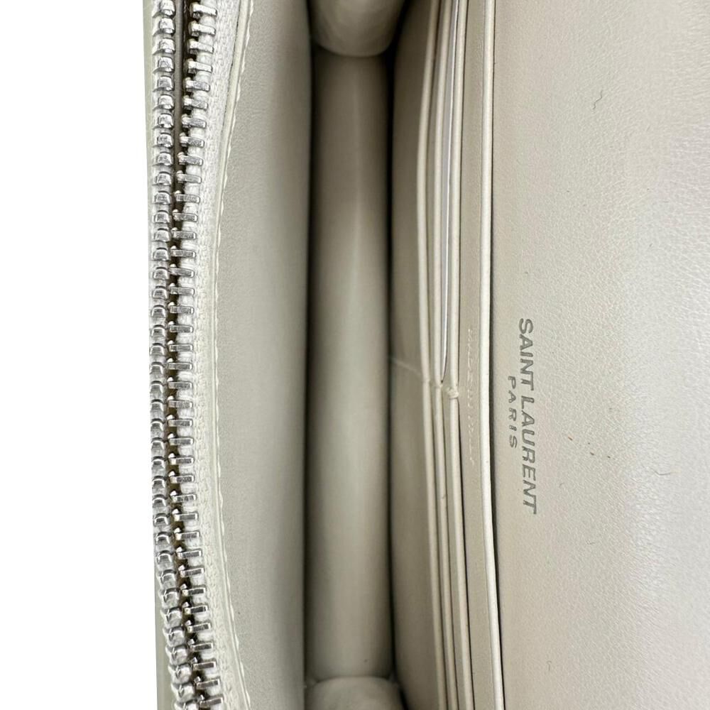 Yves Saint Laurent Shoulder Bag