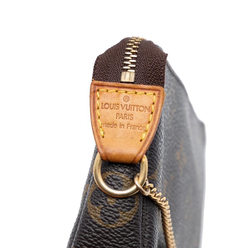 Louis Vuitton Pochette Accessoires