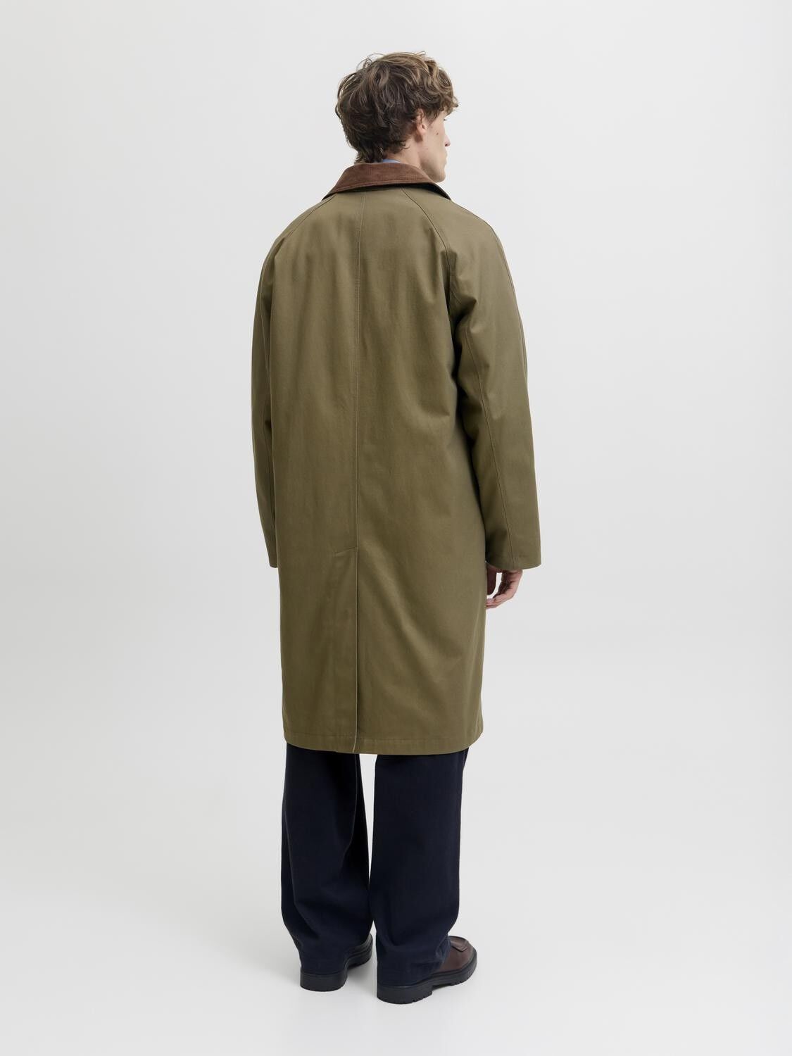 JORWYTHE MAC COAT