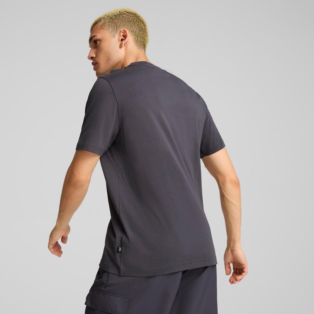 Ess+ Small Logo T-shirt