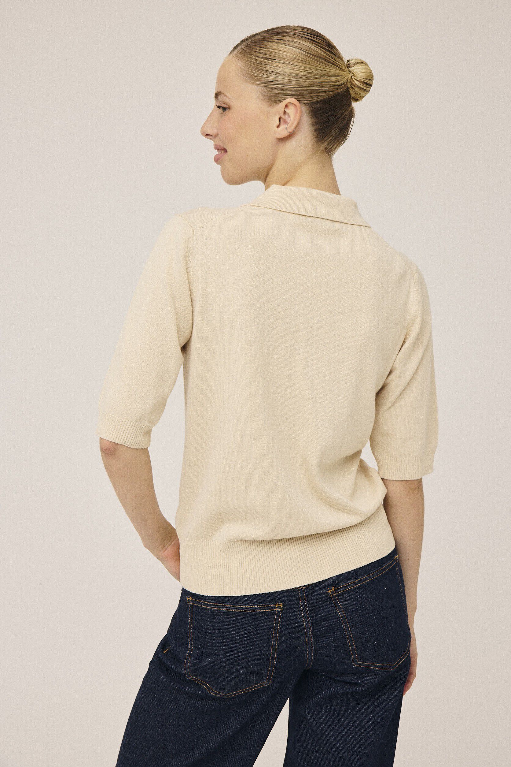 Frigga 11 Kort&aelig;rmede strik polo - Viscose LENZINGECOVERO