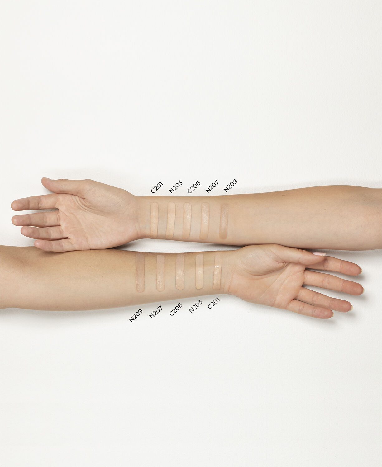 NATURAL GLOW Liquid Foundation