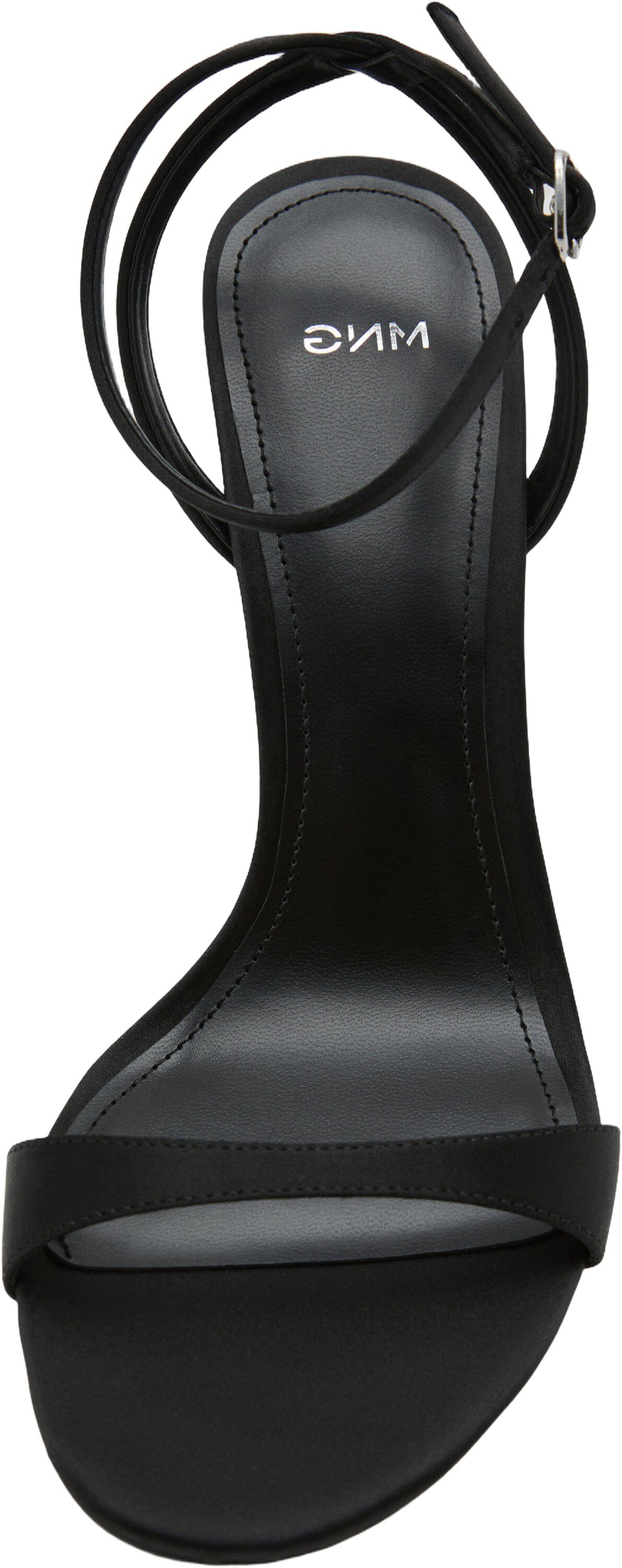Strappy heeled sandals