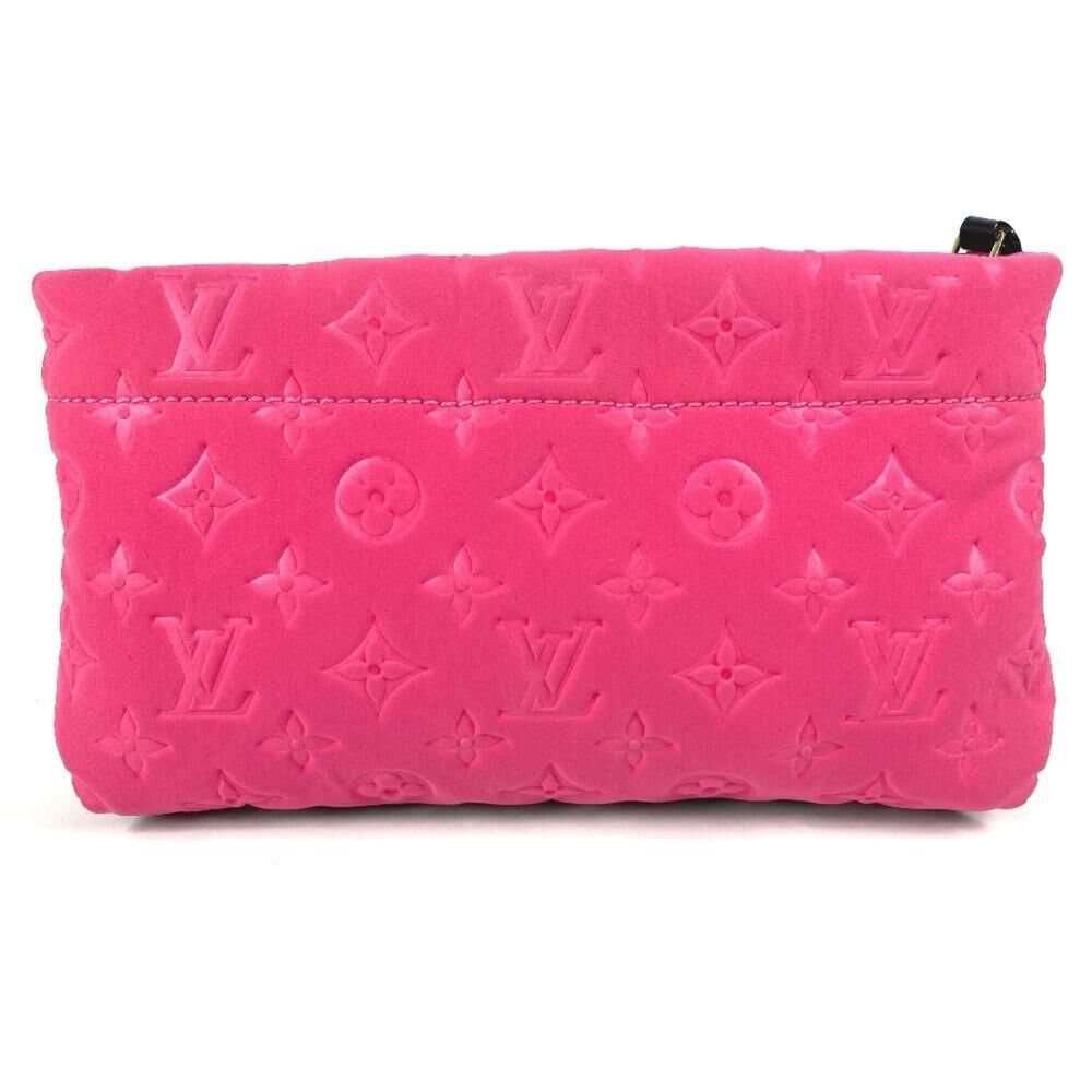 Louis Vuitton Clutch