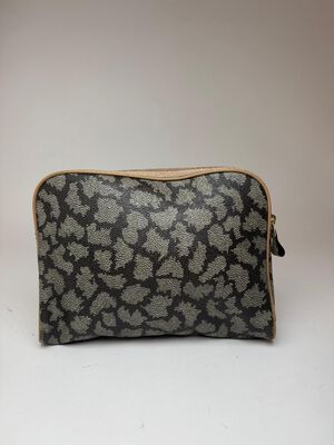 Yves Saint Laurent Clutch