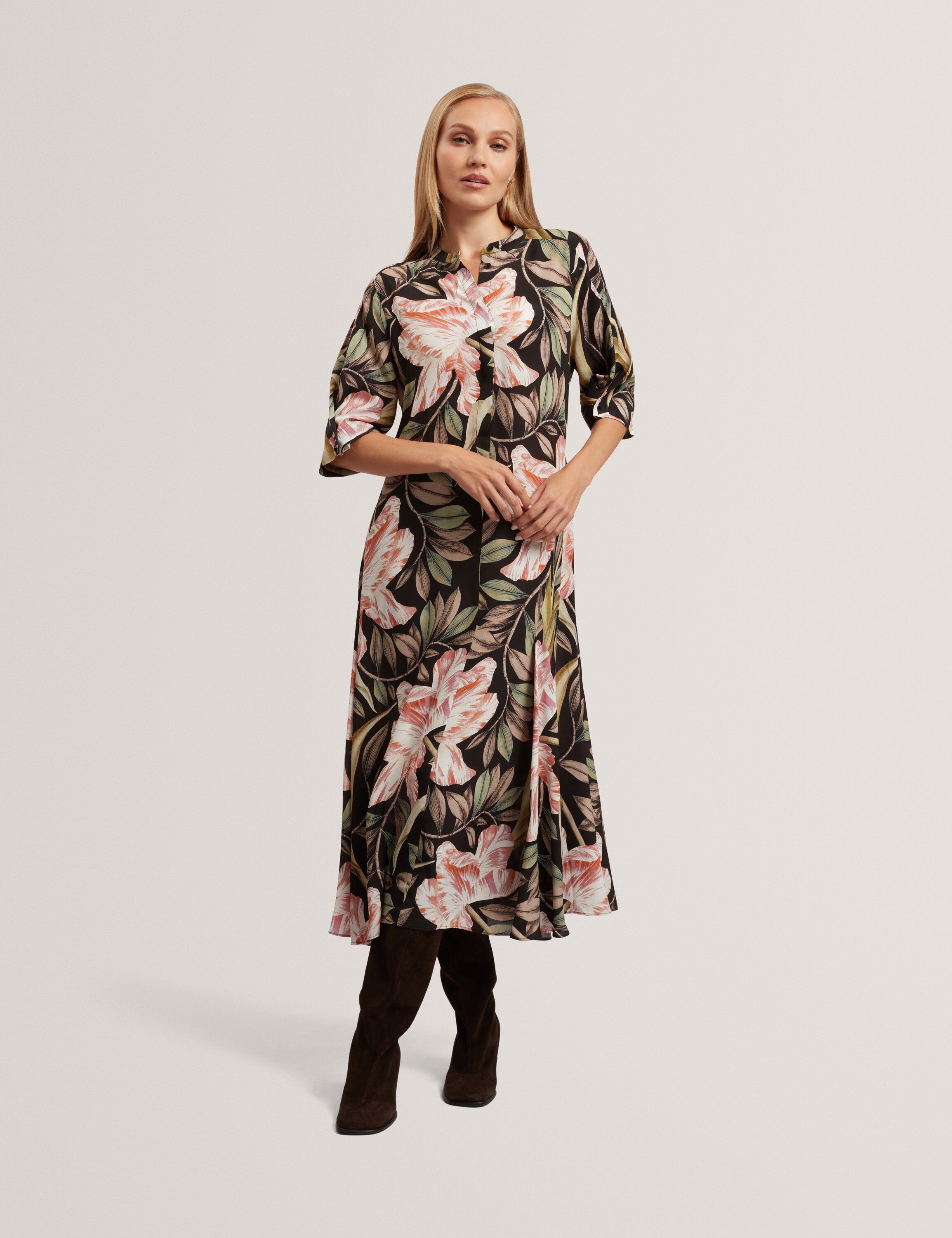 REYJA Printed Short Sleeve Midi Dre