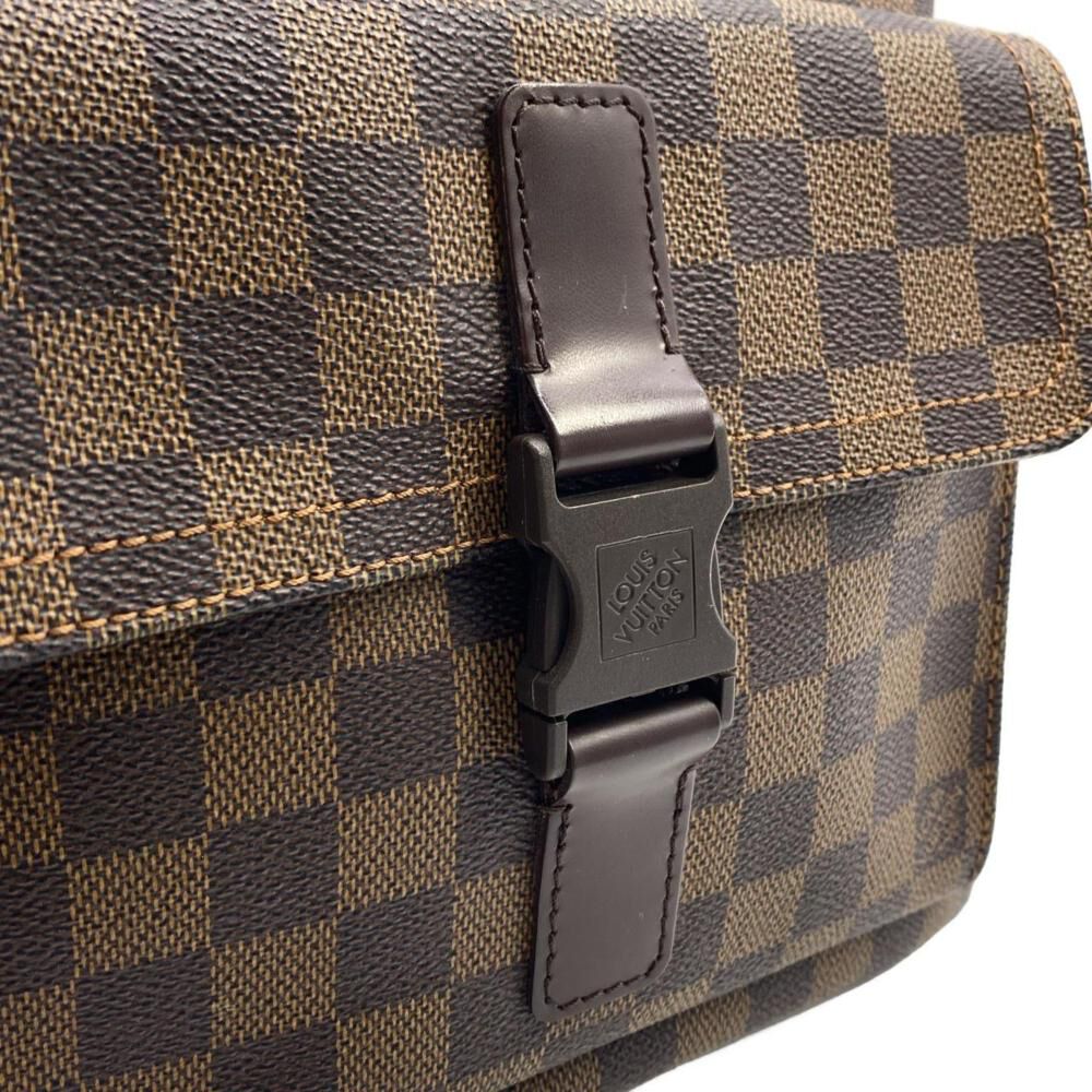 Louis Vuitton Shoulder Bags