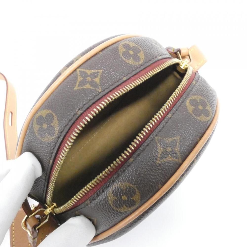 Louis Vuitton Shoulder Bags