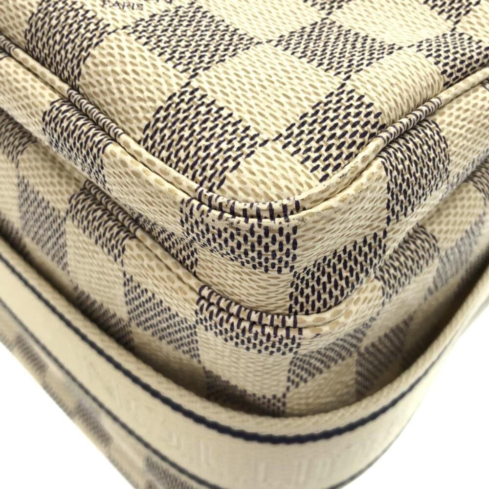 Louis Vuitton Shoulder Bags