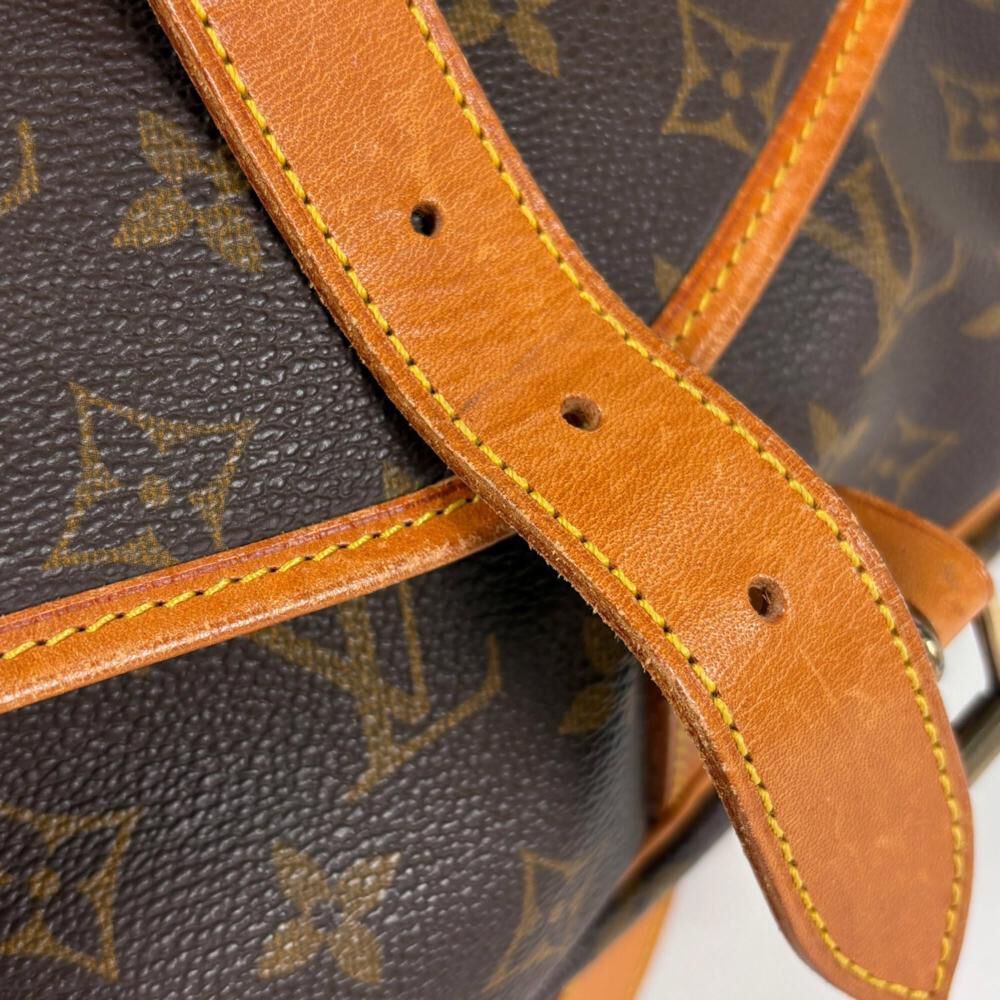 Louis Vuitton Saumur