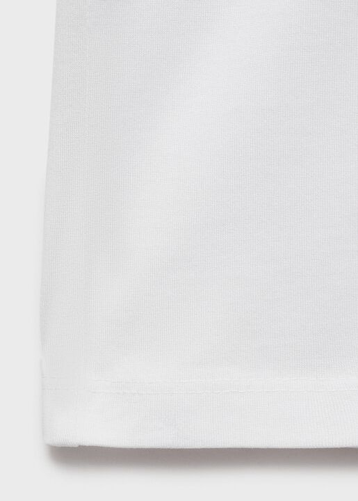100% cotton slim-fit t-shirt