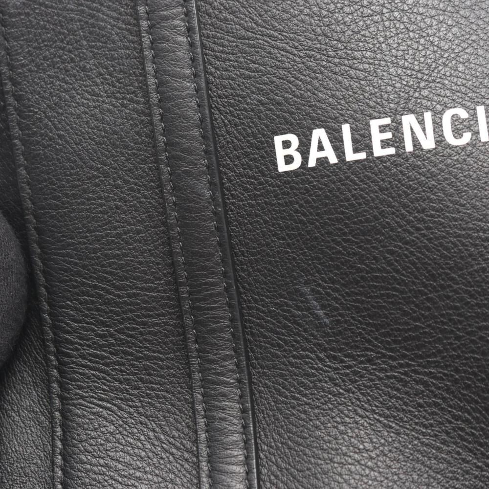 Balenciaga Everyday