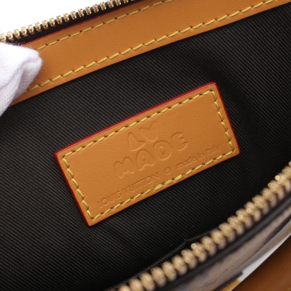 Louis Vuitton Messenger