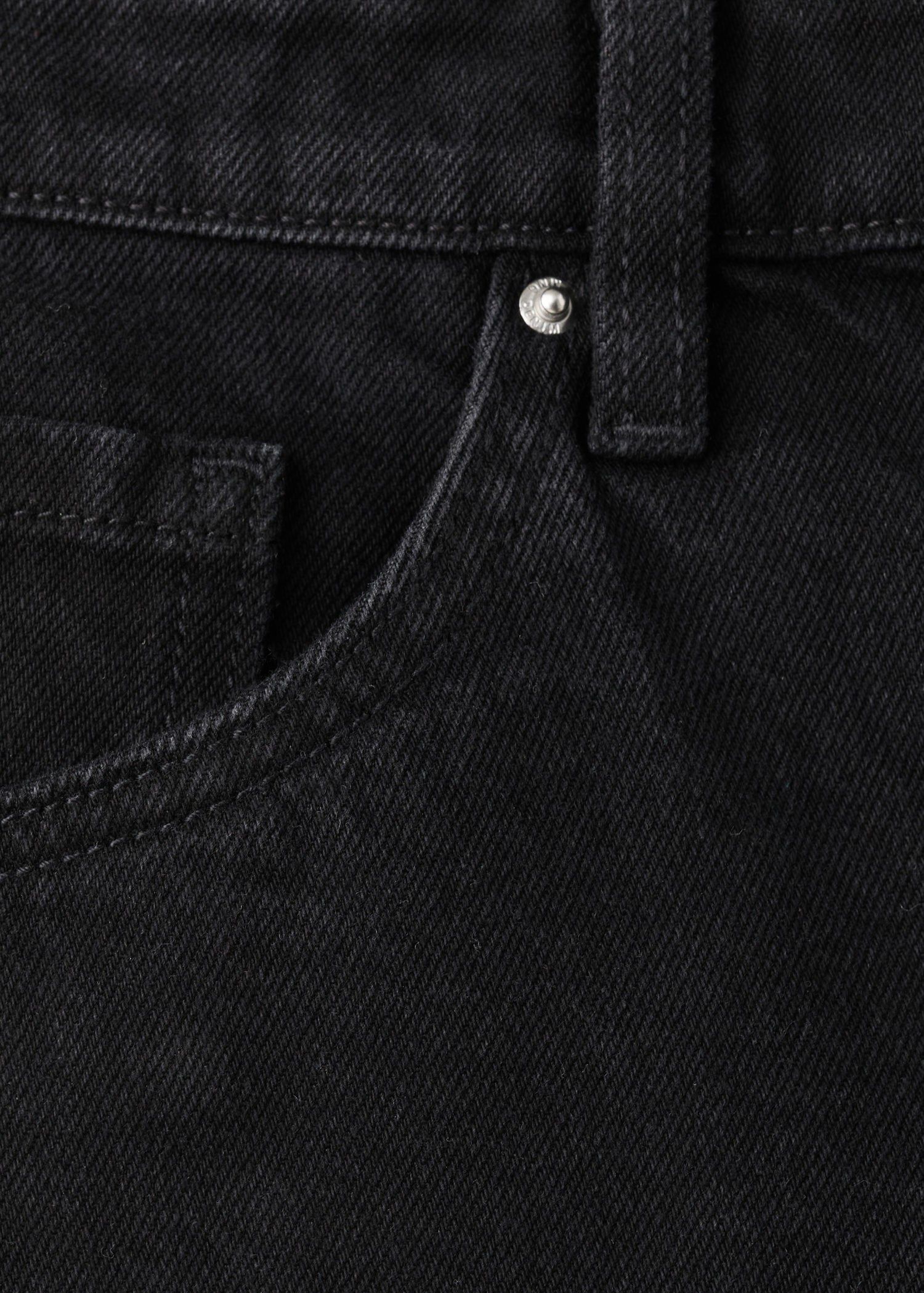 Straight-fit denim shorts