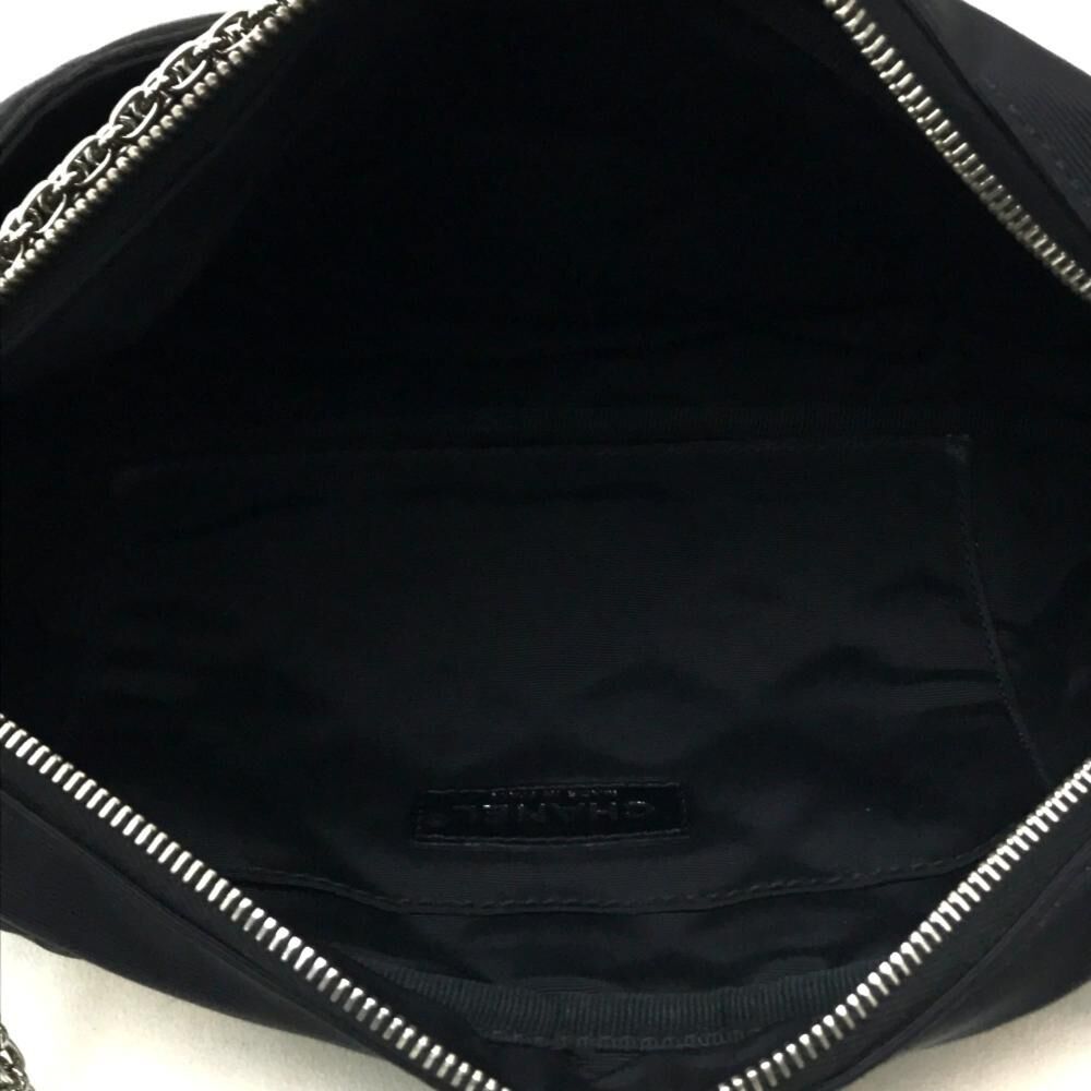 Chanel Shoulder Bag