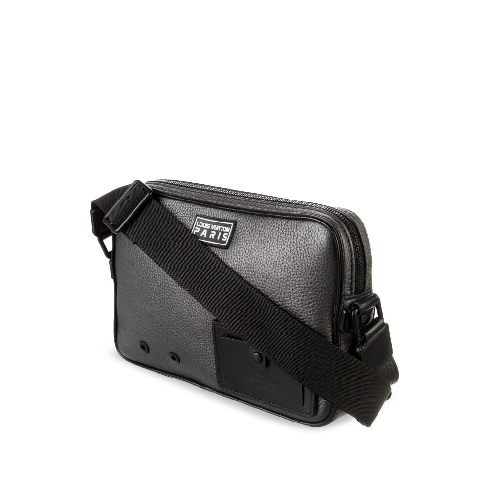Louis Vuitton Shoulder Bags