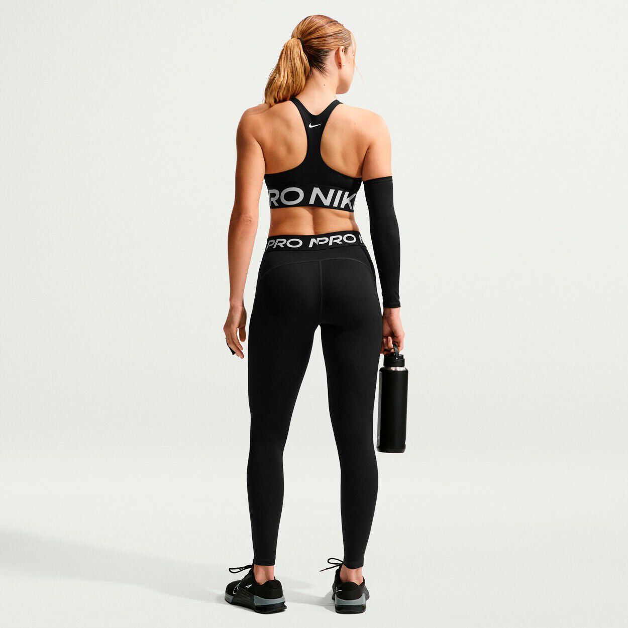Pro Mid Rise Tr&aelig;nings Tights