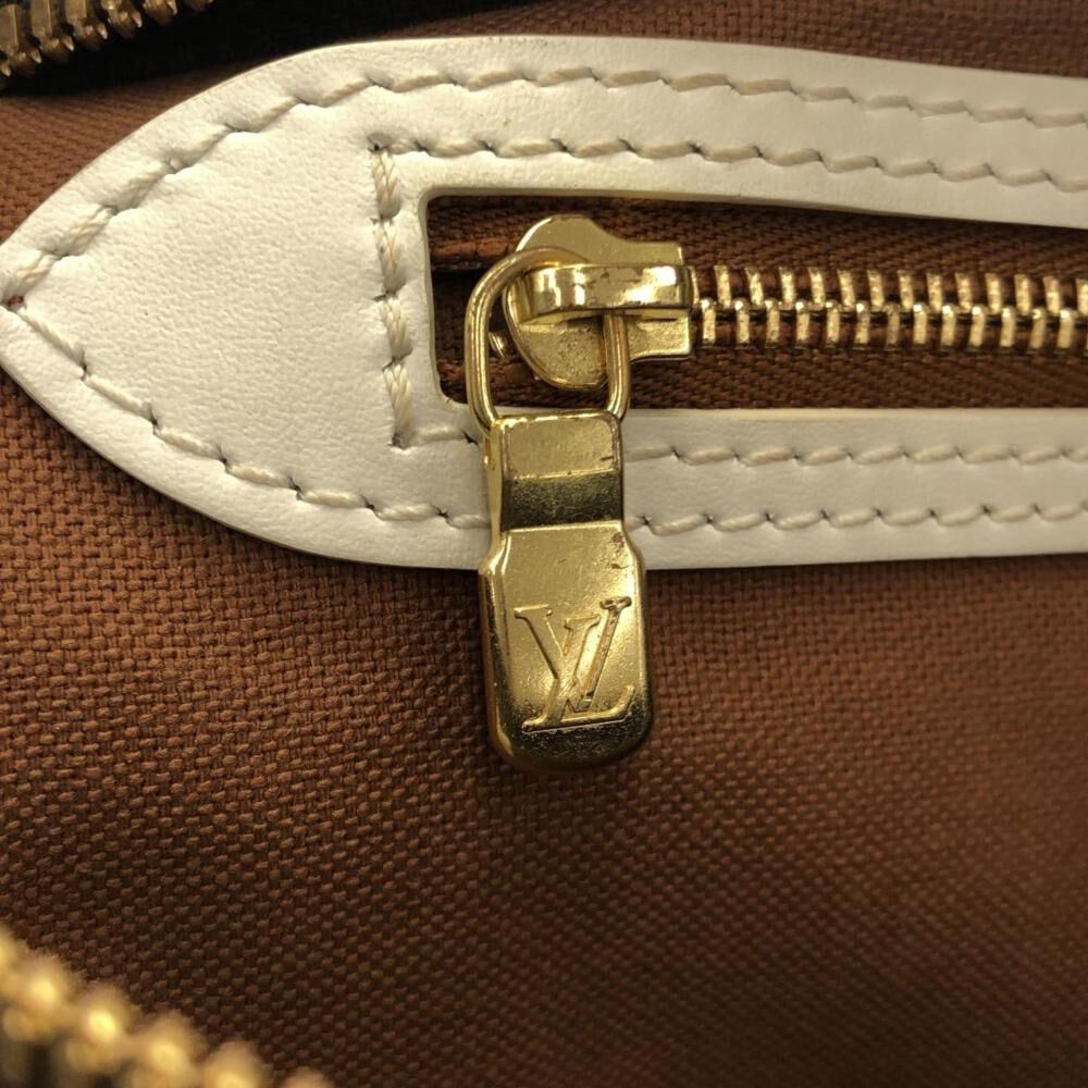 Louis Vuitton Speedy