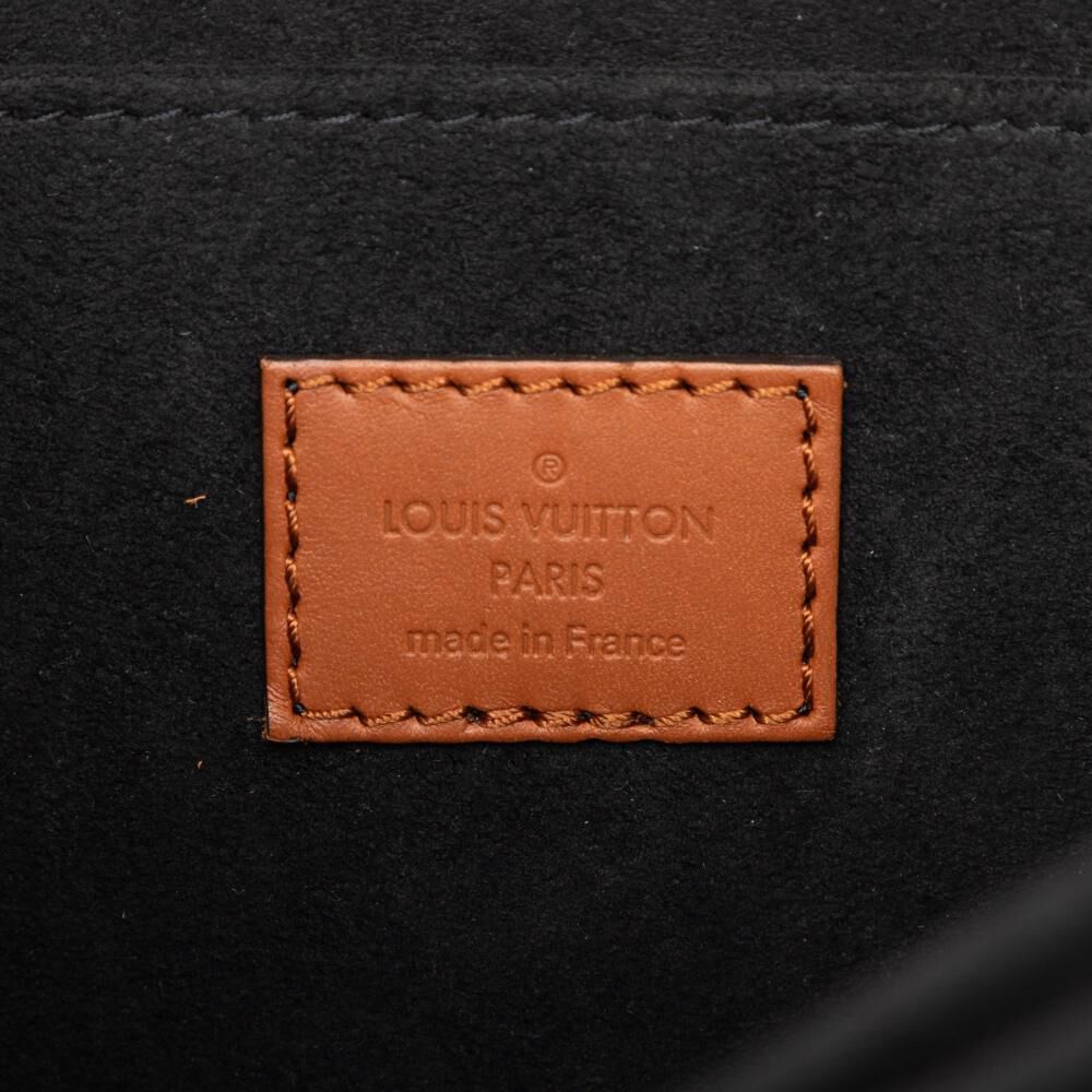 Louis Vuitton Dauphine