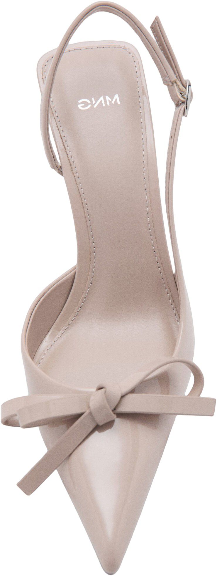 High-heeled shoes with pointed toe