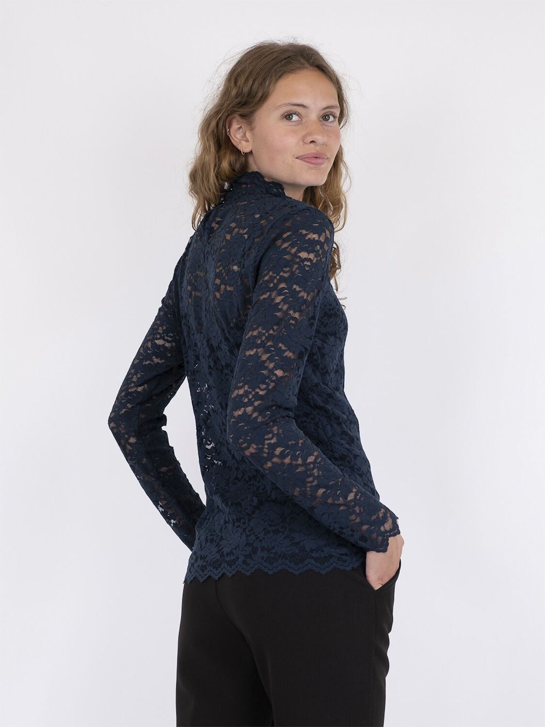 Liza Laceflower Blouse