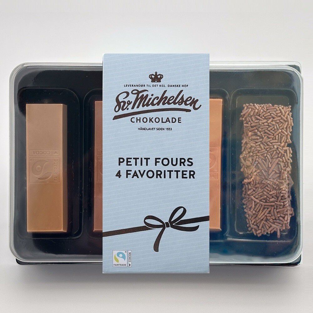 4 petit fours. Marcipan & nougat