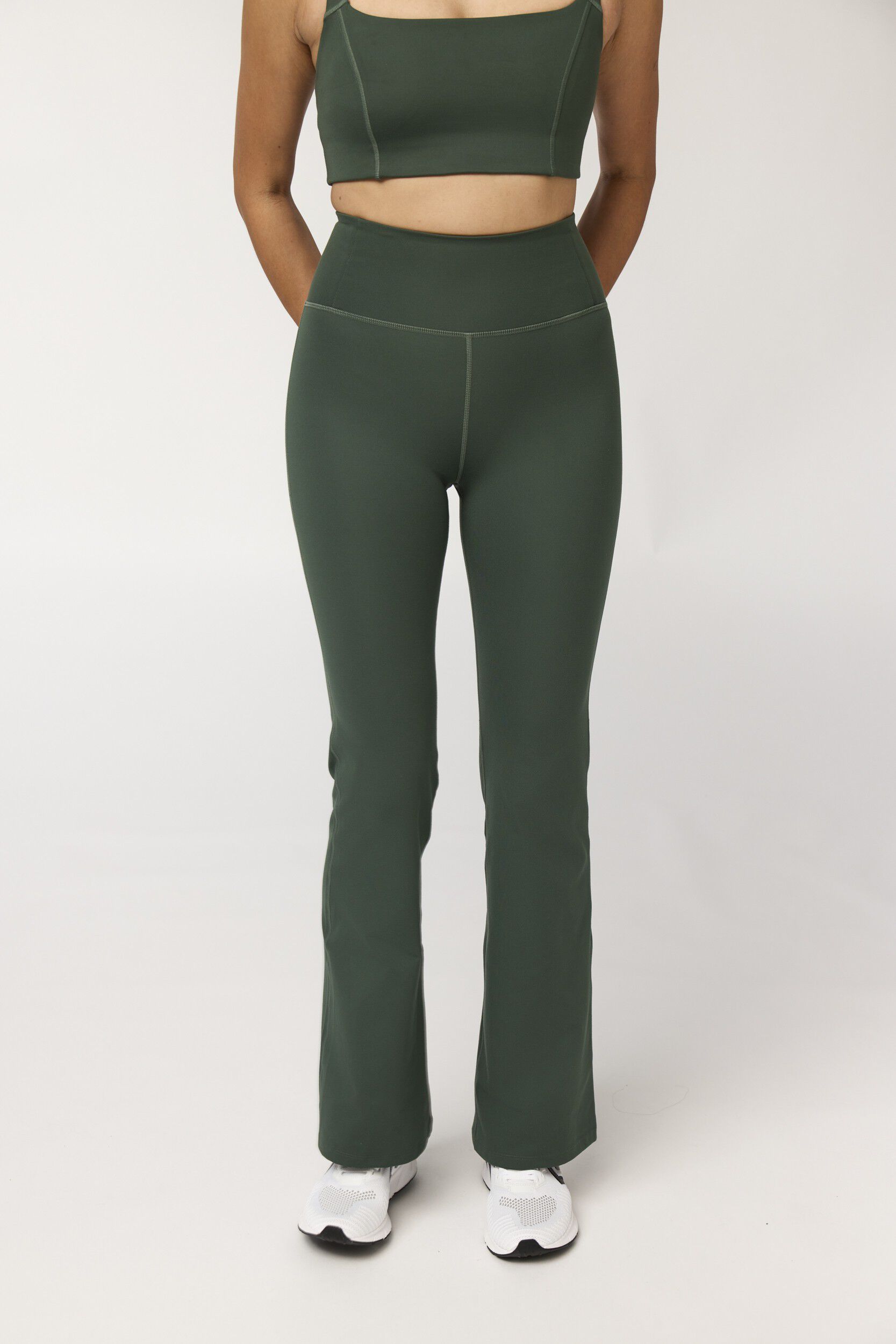 Compressive Flare Legging