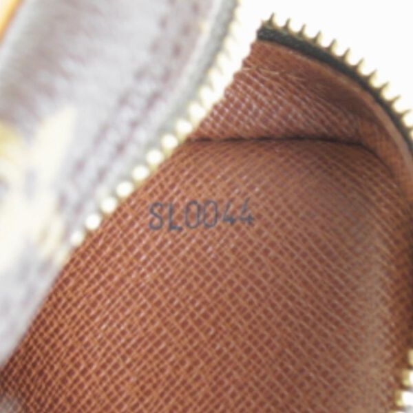 Louis Vuitton Shoulder Bags