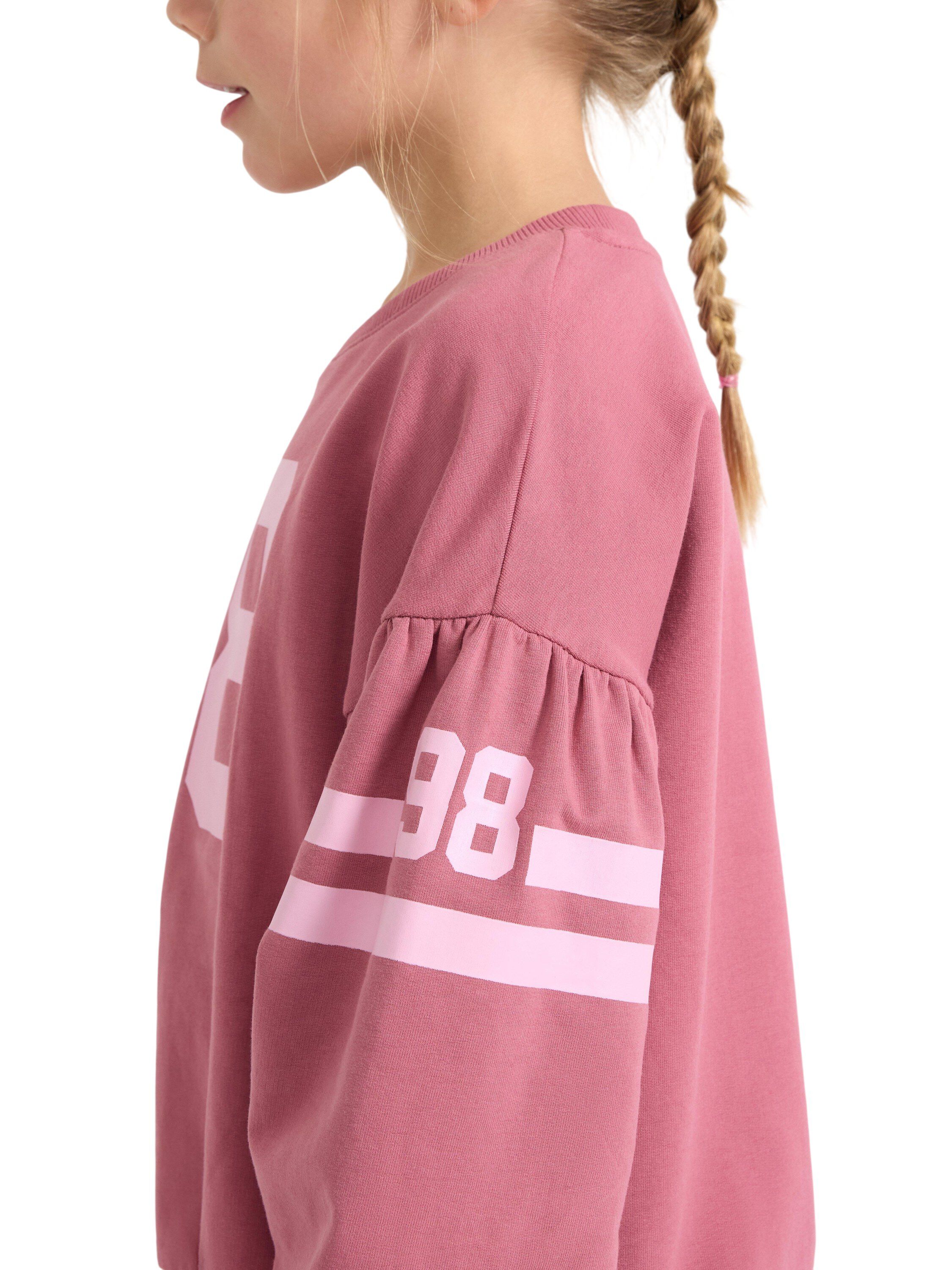 Genser med b&oslash;rstet innside.