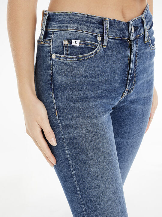 MID RISE SKINNY