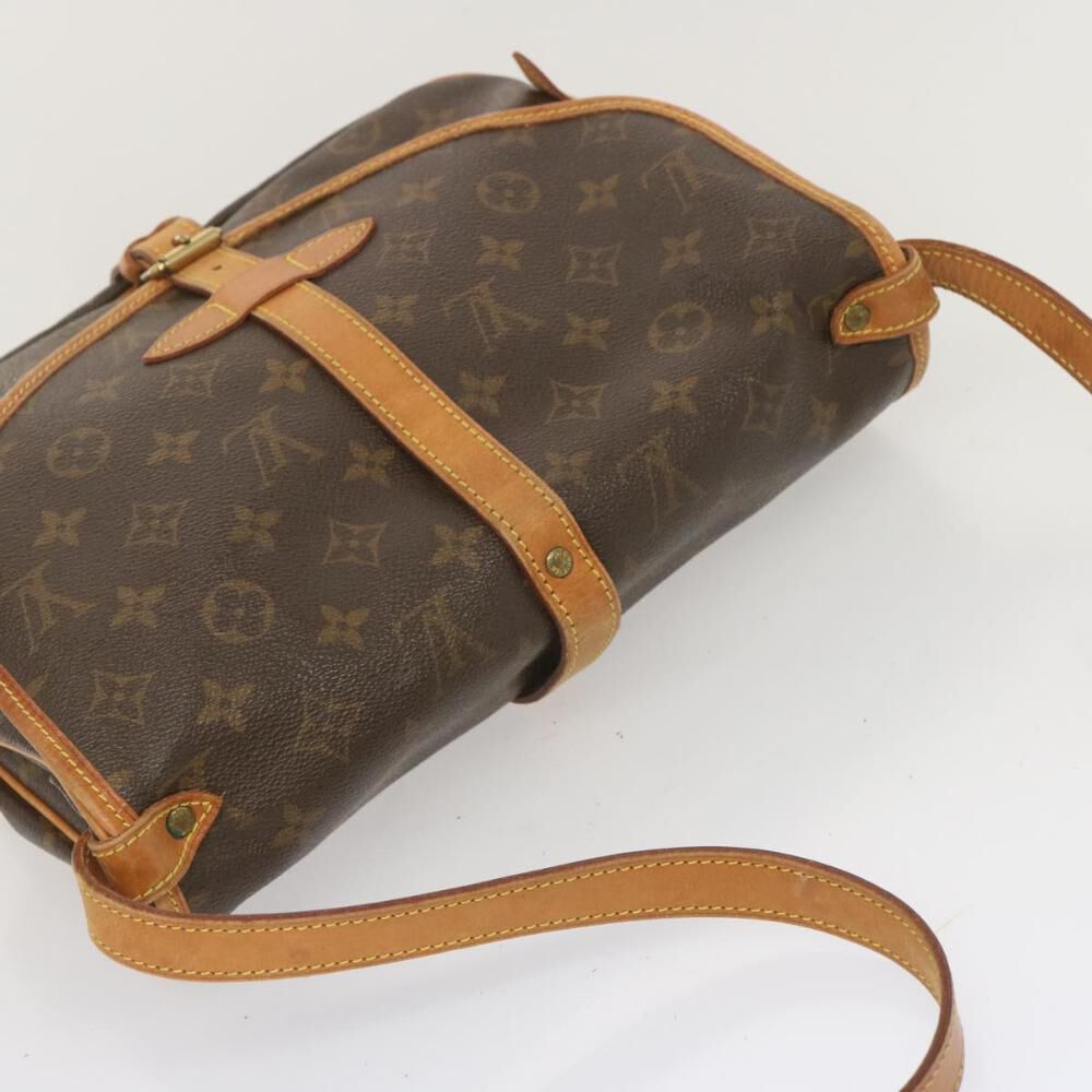 Louis Vuitton Saumur