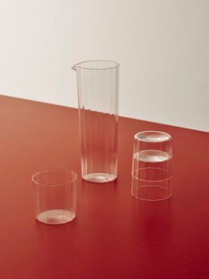 Angle Carafe-0,9 litre-Clear